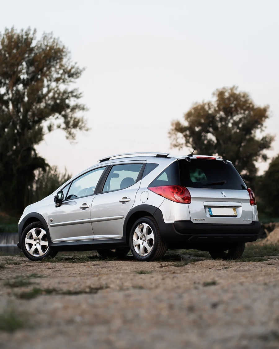 207 Exterior 2