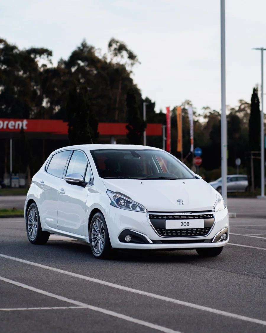 208 Exterior 3