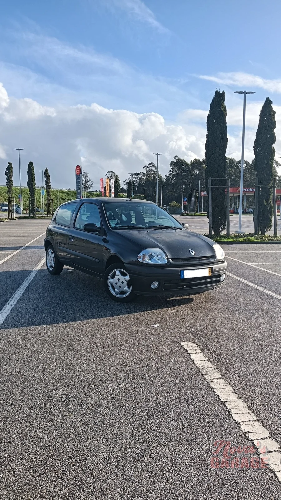 Clio Exterior 1
