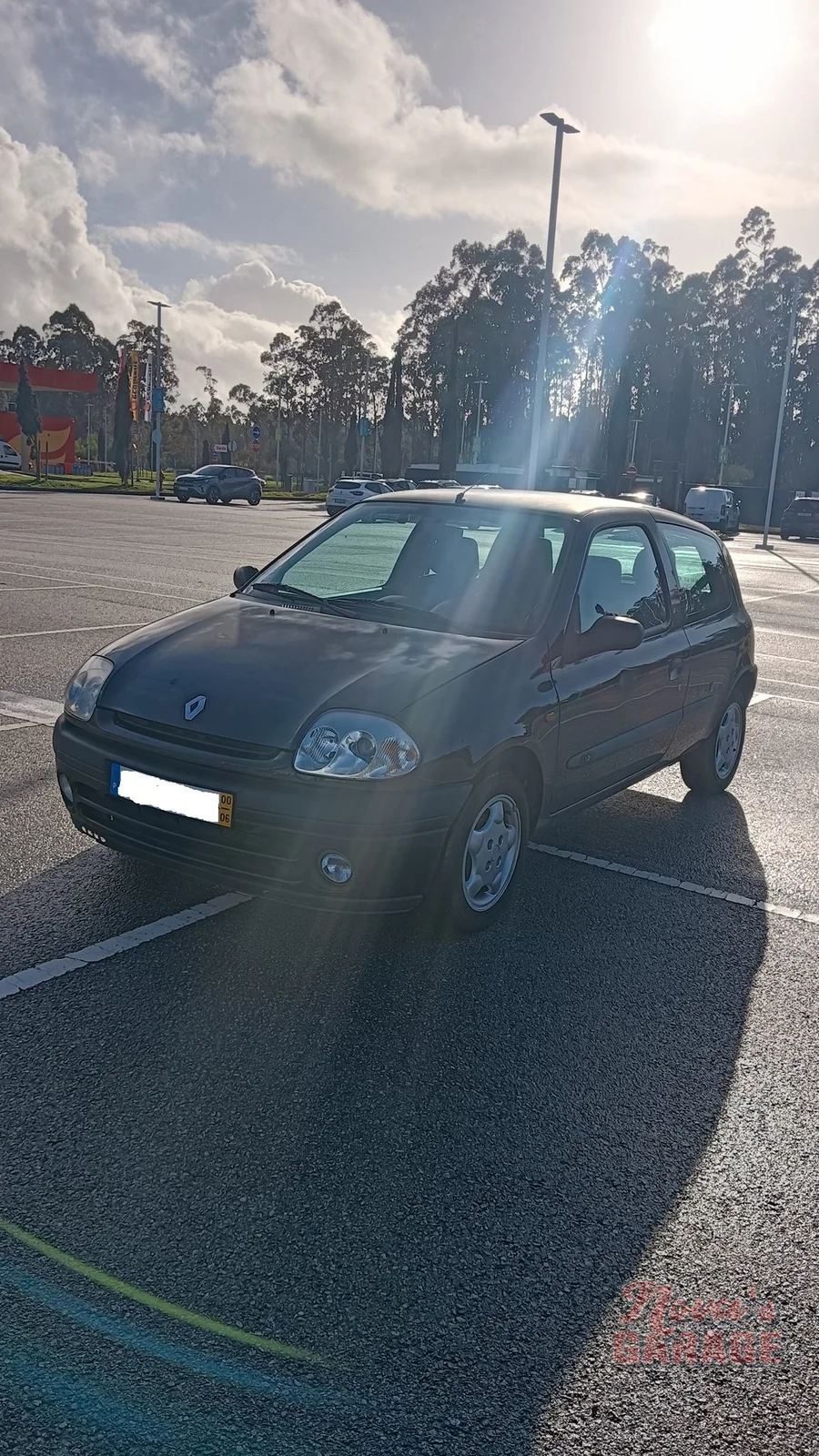 Clio Exterior 2