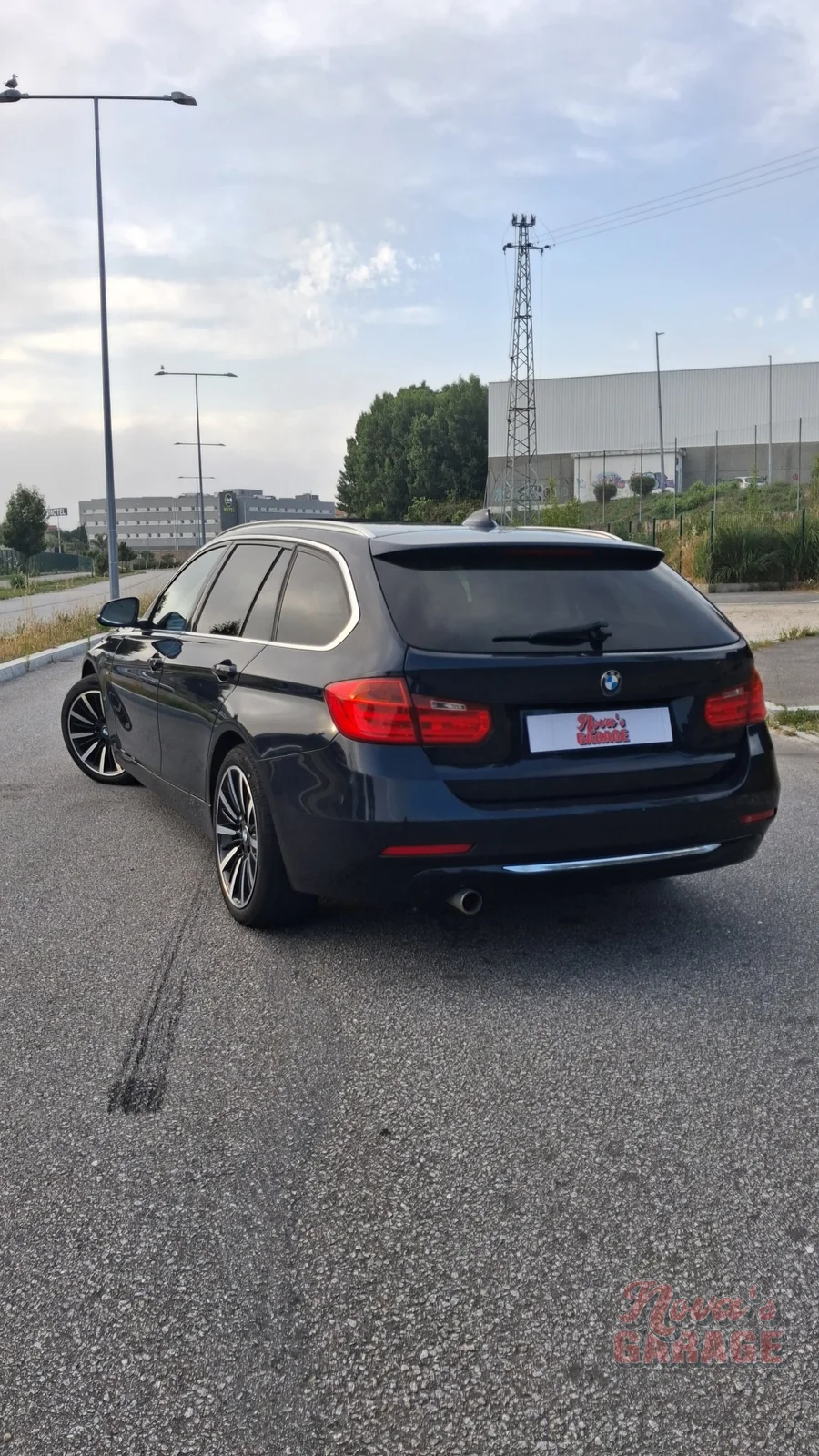 Exterior 3 7