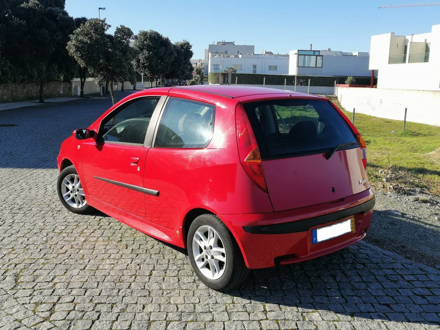 Fiat Punto Sport 2