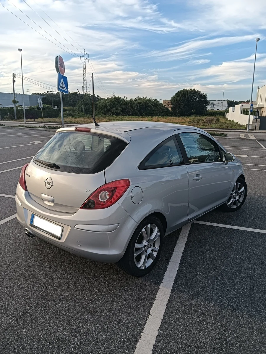 Opel Corsa GTC 2