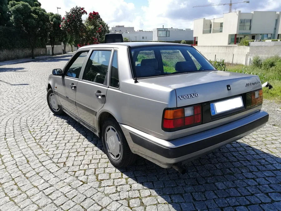Volvo 460 2